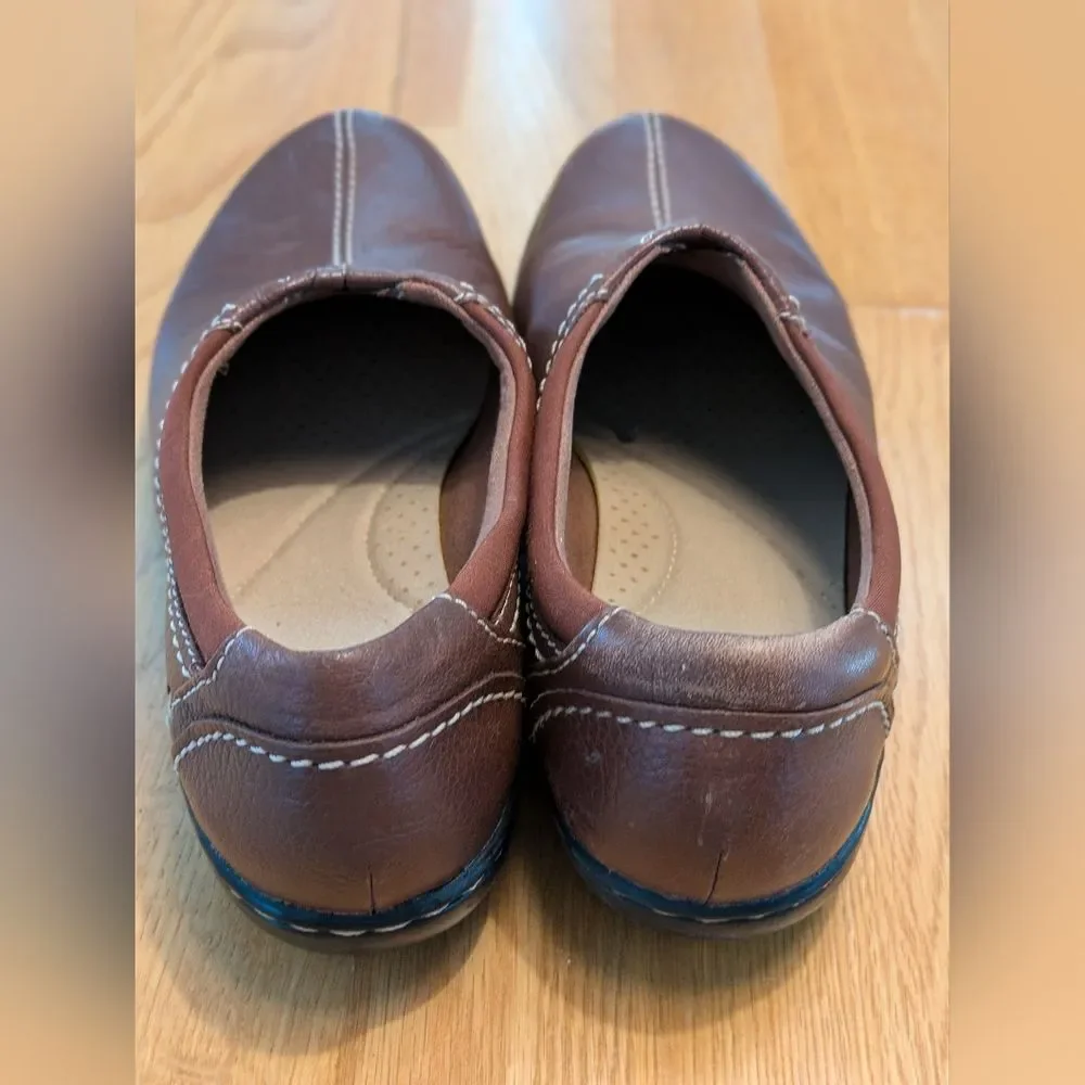 Clarks Ashland Joy Brown Leather Slip On Ultimate Comfort Loafers Women’s 7.5